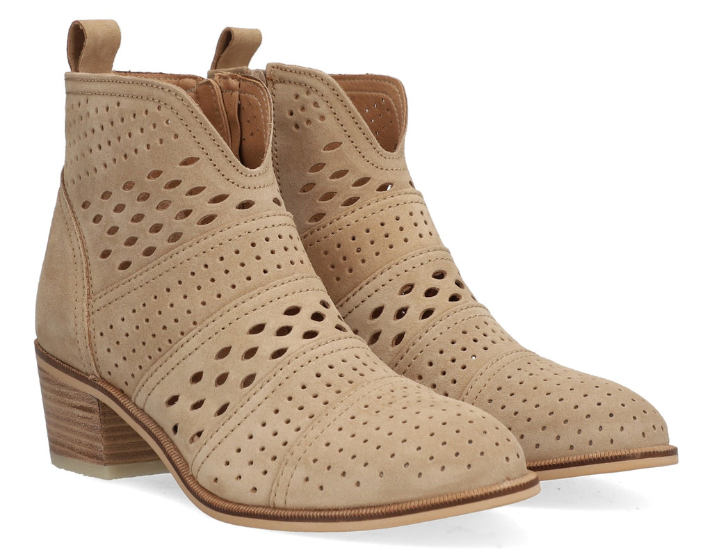 Alpe-beige-suede-ankle-boot