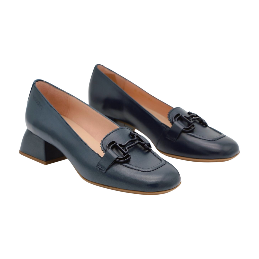 WONDERS-Navy-Leather-Loafer-navy-buckle-D-1221