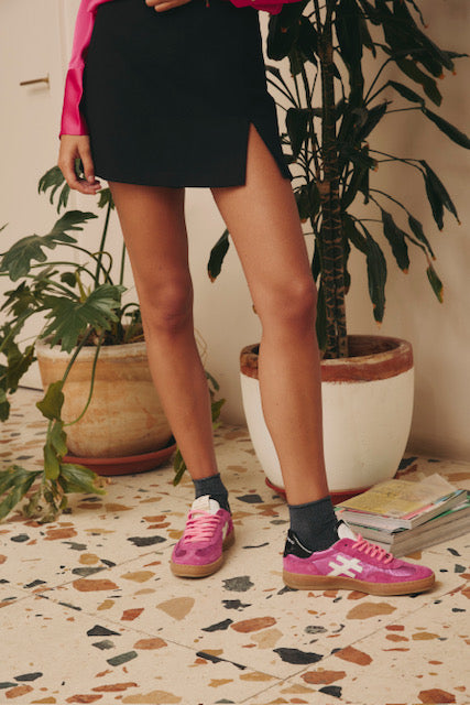 another-trend-pink-trainer-iconic-fucsia